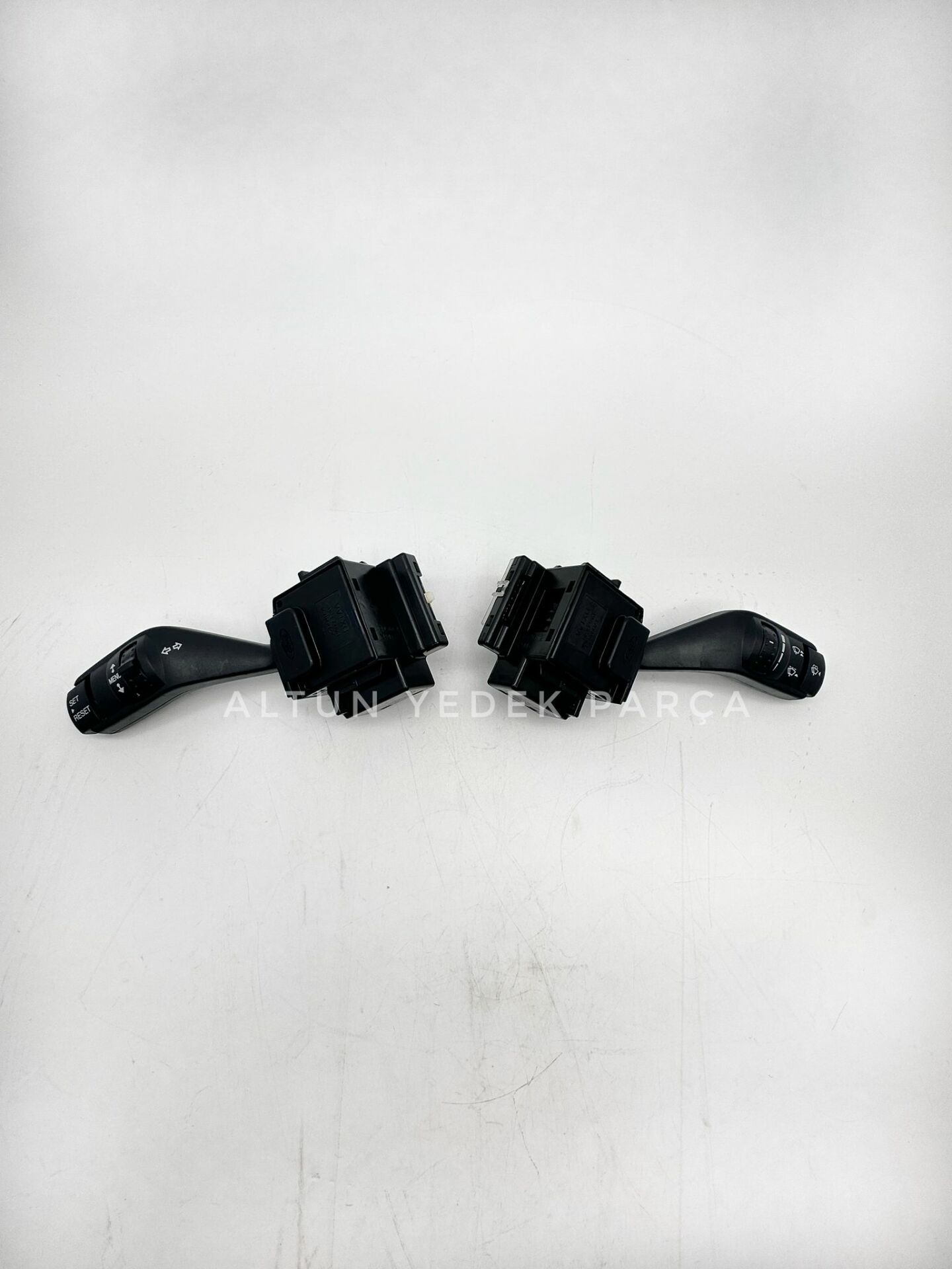 Sinyal ve Cam Yıkama Kolu Orjinal | Ford Focus