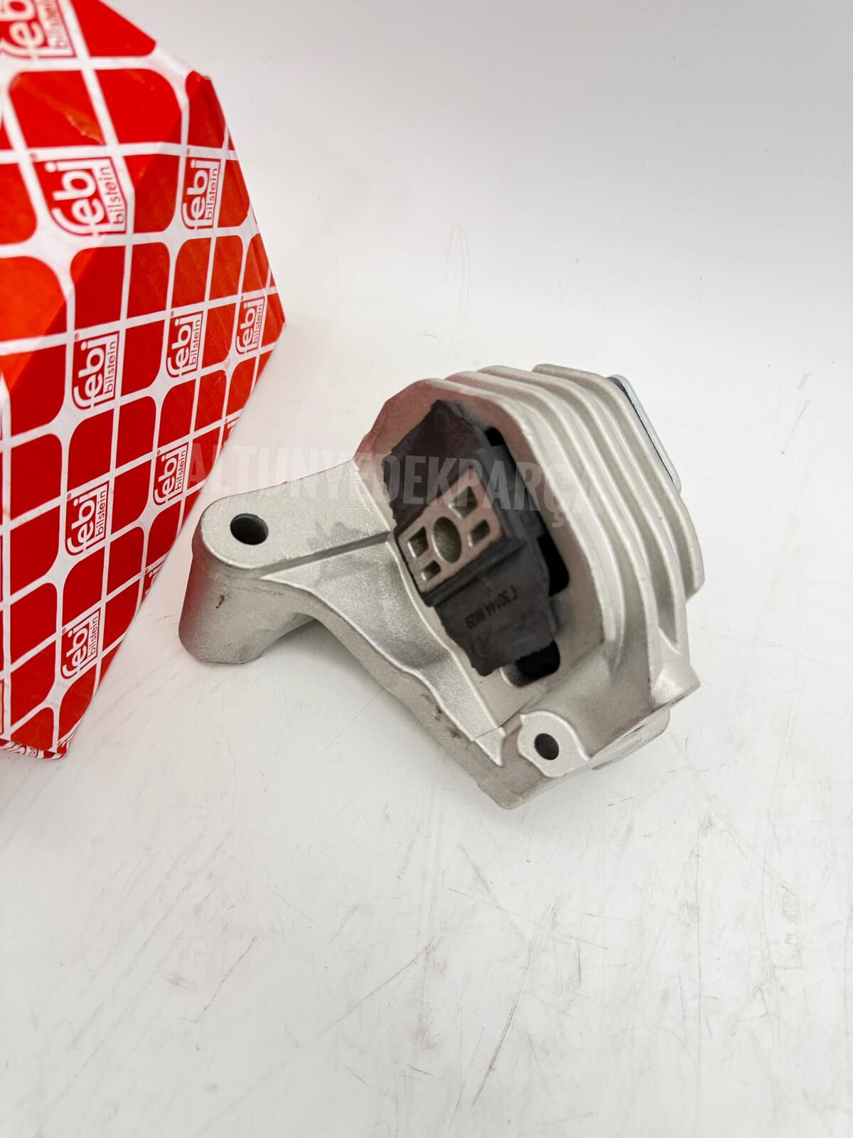 Motor Üst Kulak Takoz 30741583 | Volvo S60 V70 XC70 XC90 2005-2014