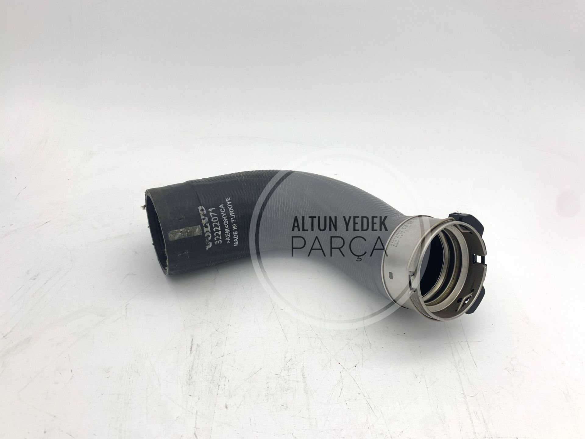 Turbo Hortum Orjinal | Volvo S60 S90 V60 V90 XC60 XC90 2016-2022