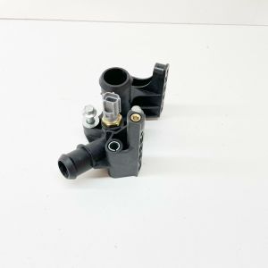 Termostat Gövdesi (Su Cıkış Konnektörü) Orjinal | Ford Focus 2005-2011 Benzinli